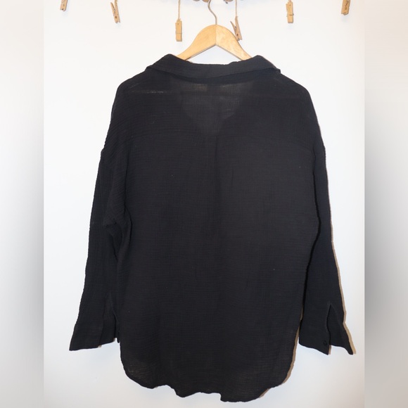 TARGET Shade and Shore beach button down - Picture 2 of 4